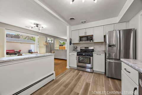 Tiny photo for 326 S Chase Avenue, Lombard, IL 60148 (MLS # 12637759)