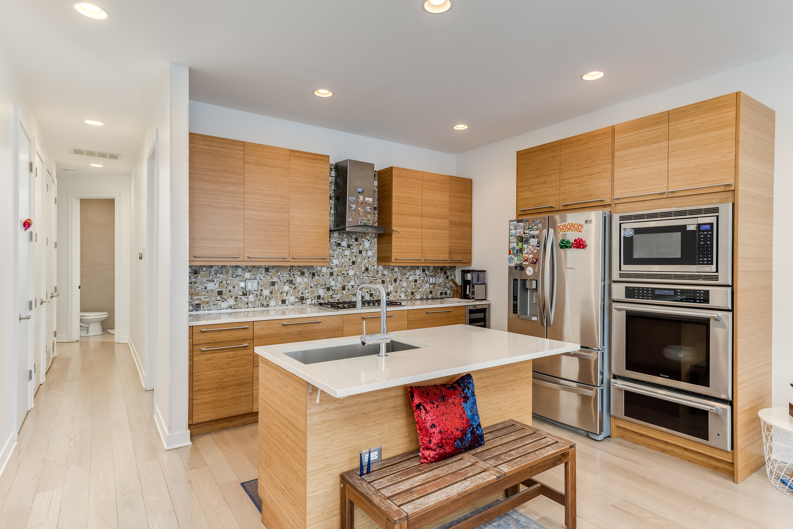 922 N Hermitage Avenue 2