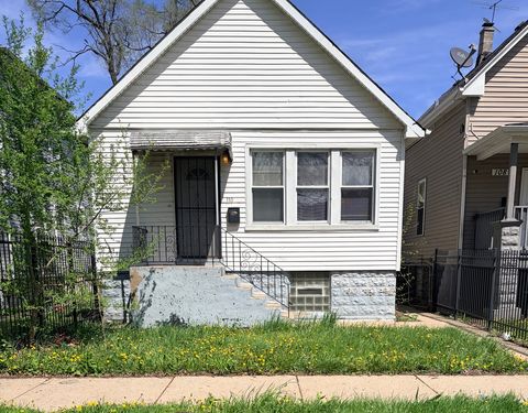 Photo of Chicago, IL 60628 (MLS # 12628470)