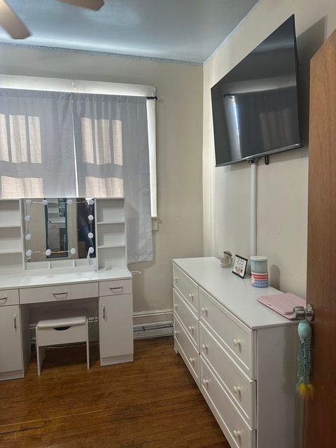 Tiny photo for 747 1st Avenue, Clinton, IA 52732 (MLS # 12595503)