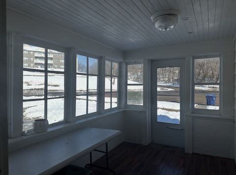 Tiny photo for 747 1st Avenue, Clinton, IA 52732 (MLS # 12595503)