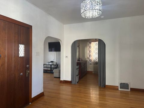 Tiny photo for 747 1st Avenue, Clinton, IA 52732 (MLS # 12595503)