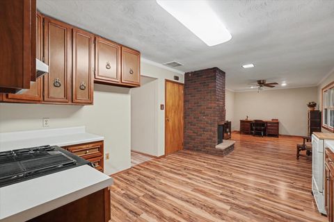 Tiny photo for 105 S Meadowhill Lane, Mahomet, IL 61853 (MLS # 12629174)