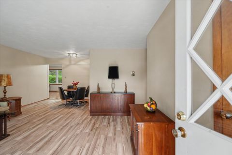 Tiny photo for 105 S Meadowhill Lane, Mahomet, IL 61853 (MLS # 12629174)
