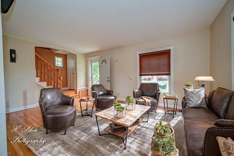 Tiny photo for 2628 Willow Street, Franklin Park, IL 60131 (MLS # 12397837)