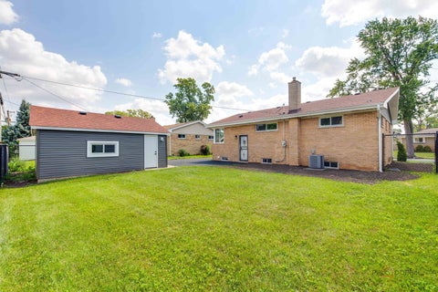 Tiny photo for 4929 W Randolph Street, Hillside, IL 60162 (MLS # 12743442)
