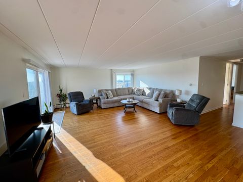 Tiny photo for 18 E Old Willow Road #522N, Prospect Heights, IL 60070 (MLS # 12594987)