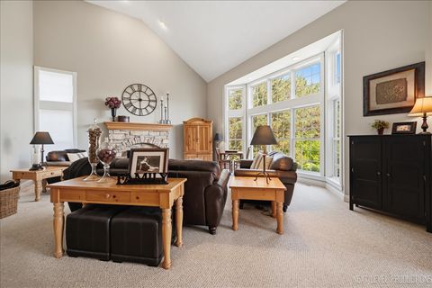 Tiny photo for Geneva, IL 60134 (MLS # 12704283)