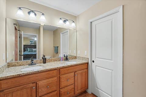 Tiny photo for 1913 Quail Run Drive, Mahomet, IL 61853 (MLS # 12616055)
