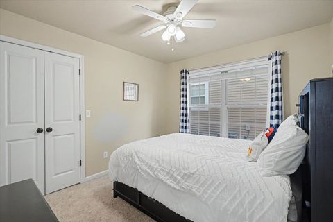 Tiny photo for 1913 Quail Run Drive, Mahomet, IL 61853 (MLS # 12616055)