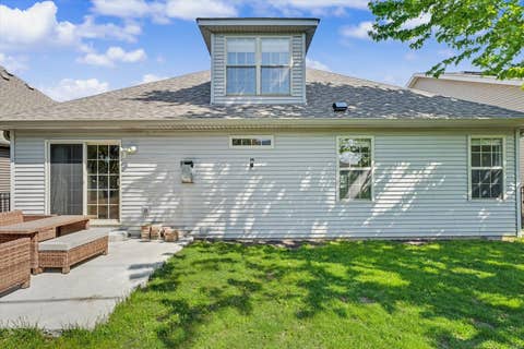 Tiny photo for 1913 Quail Run Drive, Mahomet, IL 61853 (MLS # 12616055)