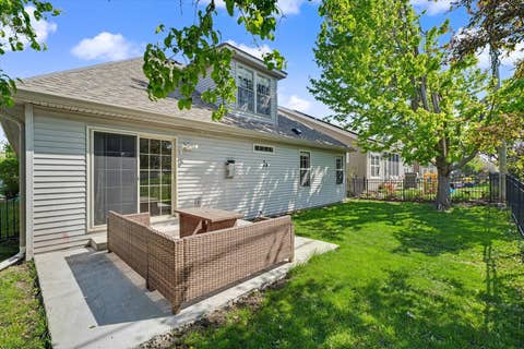 Tiny photo for 1913 Quail Run Drive, Mahomet, IL 61853 (MLS # 12616055)