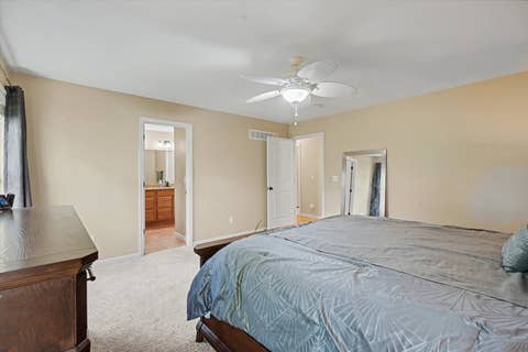 Tiny photo for 1913 Quail Run Drive, Mahomet, IL 61853 (MLS # 12616055)
