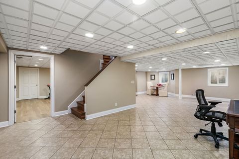 Tiny photo for 380 Covington Drive, Barrington, IL 60010 (MLS # 12648395)