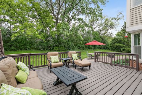 Tiny photo for 380 Covington Drive, Barrington, IL 60010 (MLS # 12648395)