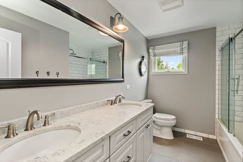 Tiny photo for 380 Covington Drive, Barrington, IL 60010 (MLS # 12648395)