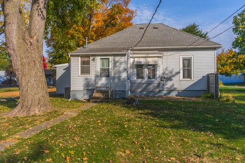 Tiny photo for 714 E Mckinley Street, Pontiac, IL 61764 (MLS # 12795685)
