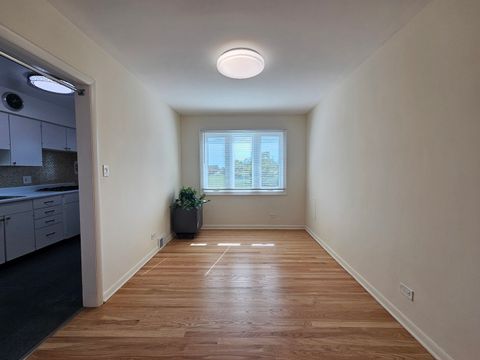 Tiny photo for 6308 N Kedzie Avenue #2W, Chicago, IL 60659 (MLS # 12488243)