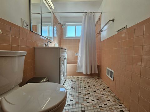 Tiny photo for 6308 N Kedzie Avenue #2W, Chicago, IL 60659 (MLS # 12488243)