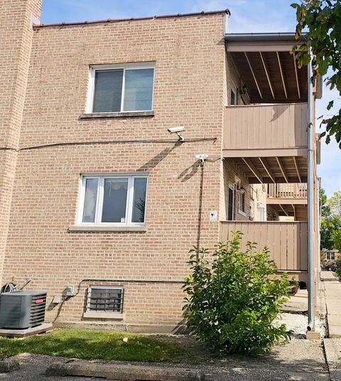 Tiny photo for 6308 N Kedzie Avenue #2W, Chicago, IL 60659 (MLS # 12488243)
