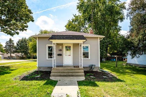 Tiny photo for 18 E Dearborn Street, Plano, IL 60545 (MLS # 12766994)