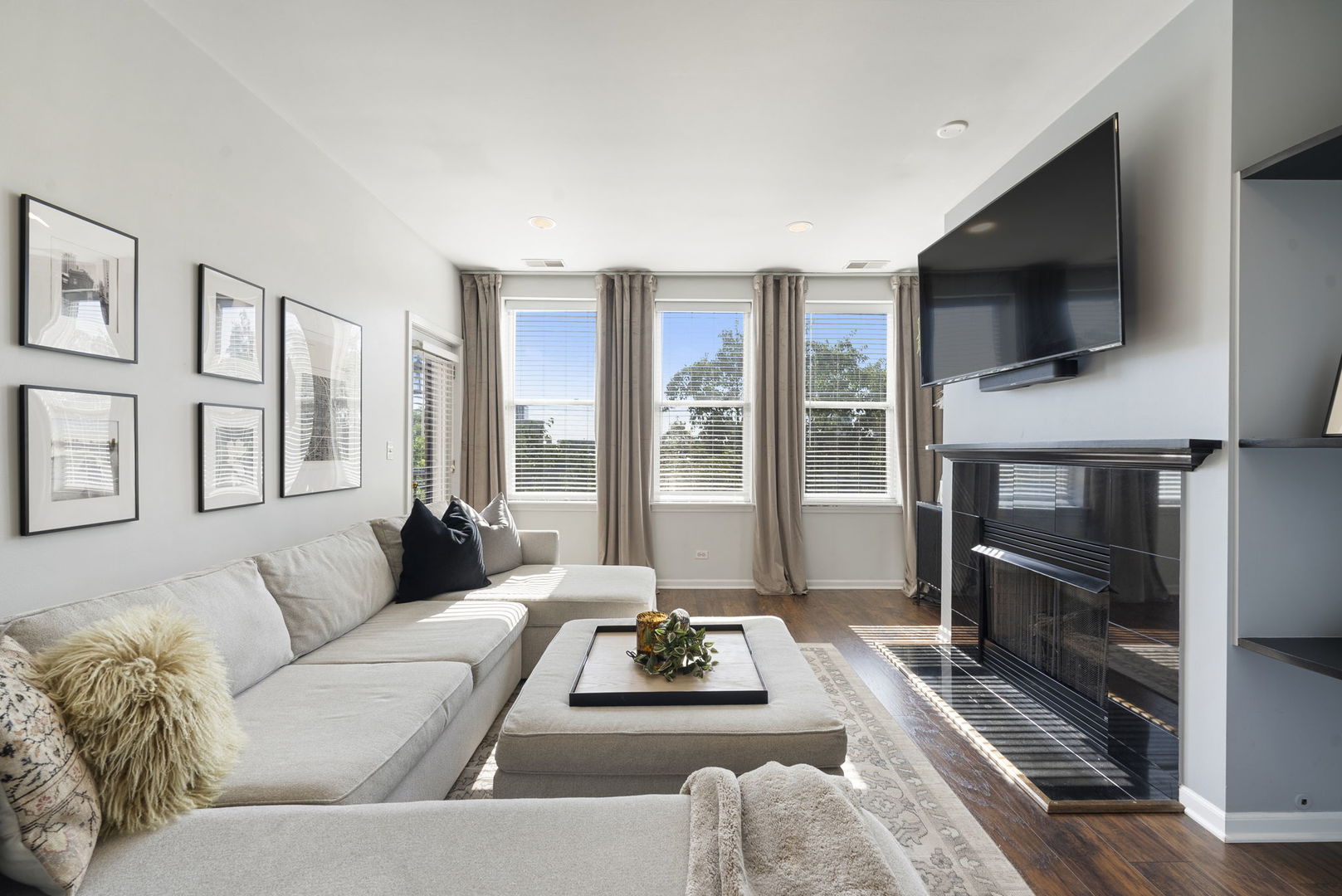 1255 N Orleans Court 1104