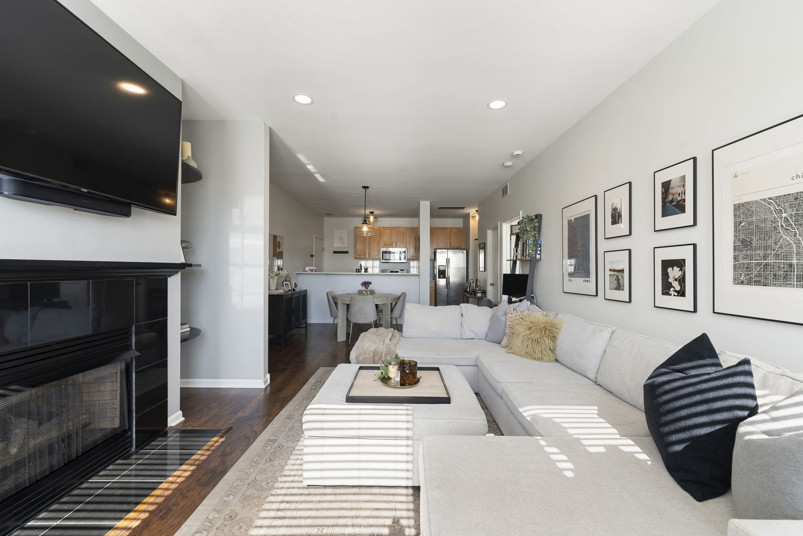 1255 N Orleans Court 1104