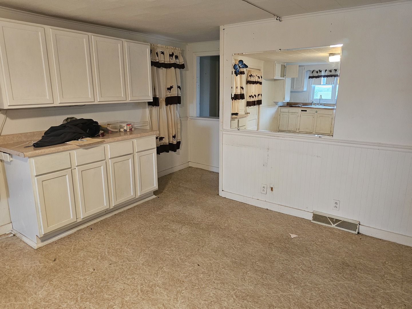23018 Freeport Road