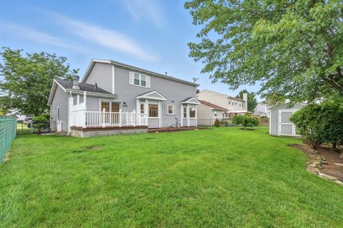 Tiny photo for 105 Abbeywood Circle, Streamwood, IL 60107 (MLS # 12461443)