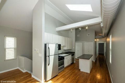 Tiny photo for 1213 N HONORE Street #3, Chicago, IL 60622 (MLS # 12566214)