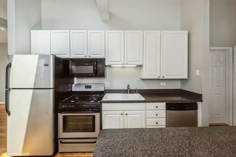 Tiny photo for 1213 N HONORE Street #3, Chicago, IL 60622 (MLS # 12566214)
