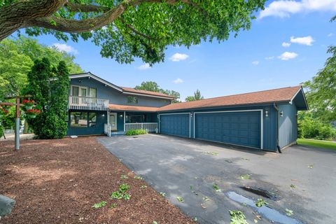 Tiny photo for 1171 Lady Bird Drive, Lake Holiday, IL 60552 (MLS # 12383240)