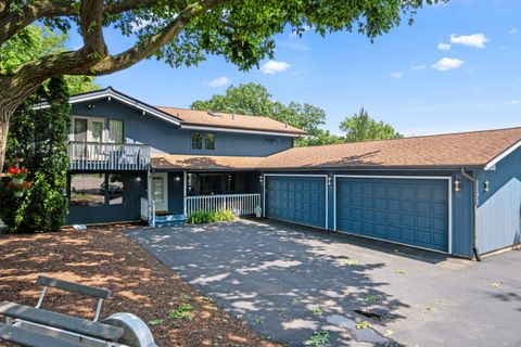 Tiny photo for 1171 Lady Bird Drive, Lake Holiday, IL 60552 (MLS # 12383240)