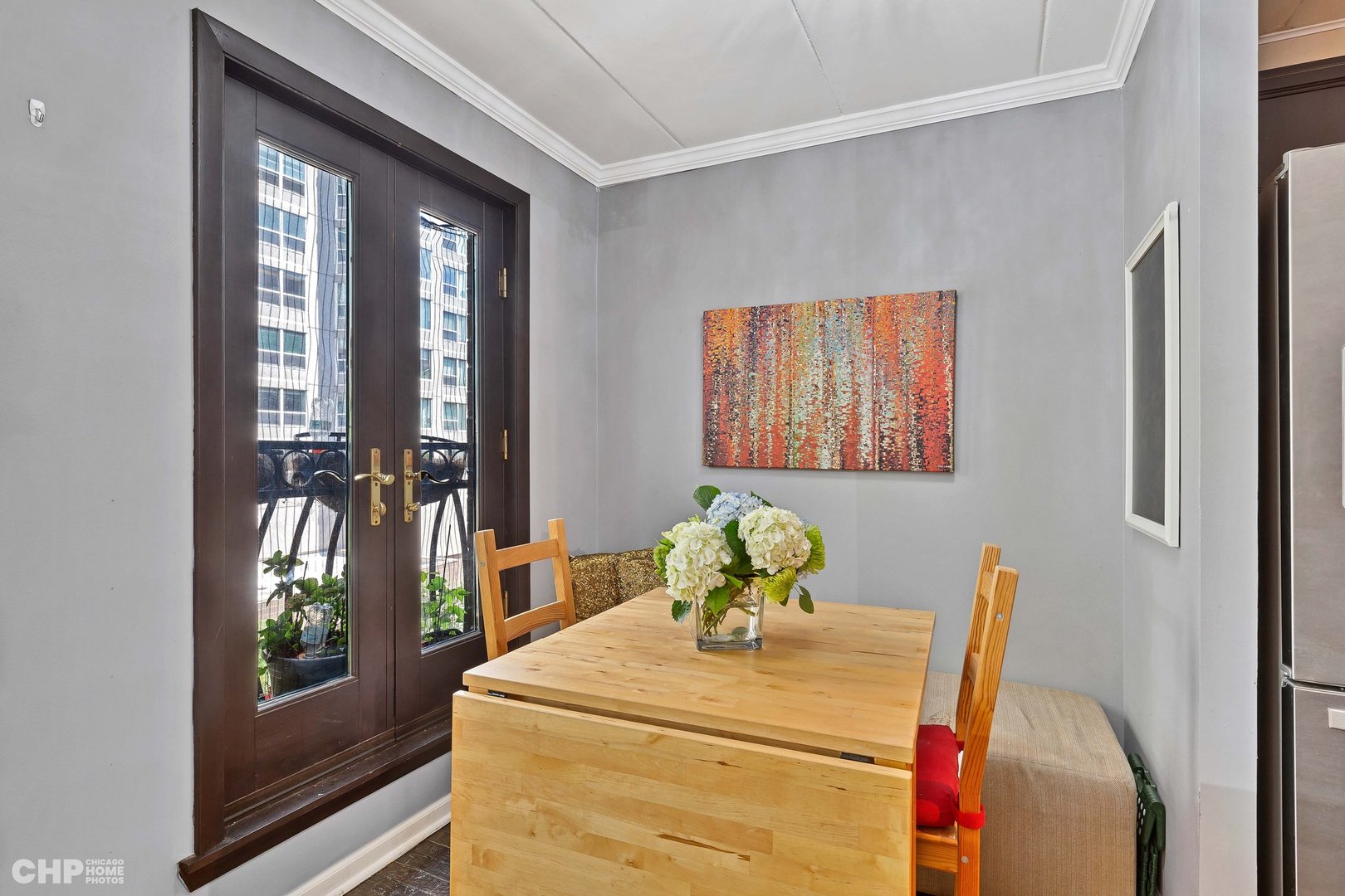 711 W Gordon Terrace 303