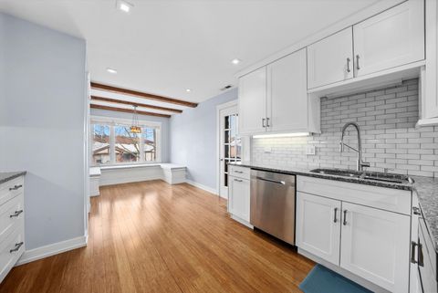 Tiny photo for 9748 Mill Drive E #2E, Palos Park, IL 60464 (MLS # 12584562)