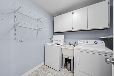 Tiny photo for 9748 Mill Drive E #2E, Palos Park, IL 60464 (MLS # 12584562)