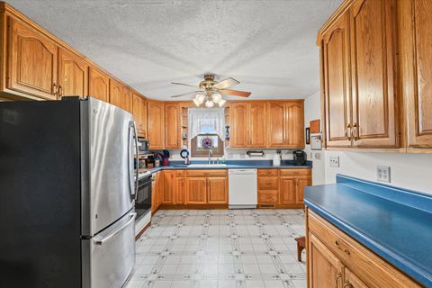 Tiny photo for 3345 County Road 400 E Road, Fisher, IL 61843 (MLS # 12434160)