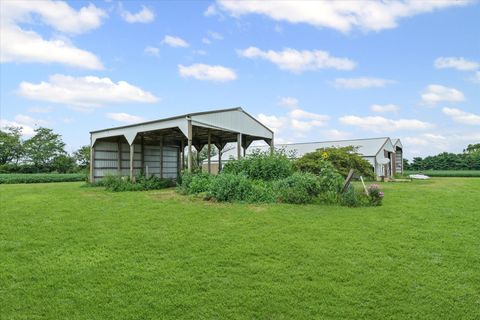 Tiny photo for 3345 County Road 400 E Road, Fisher, IL 61843 (MLS # 12434160)