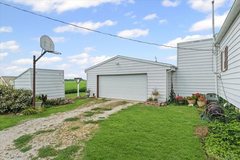 Tiny photo for 3345 County Road 400 E Road, Fisher, IL 61843 (MLS # 12434160)
