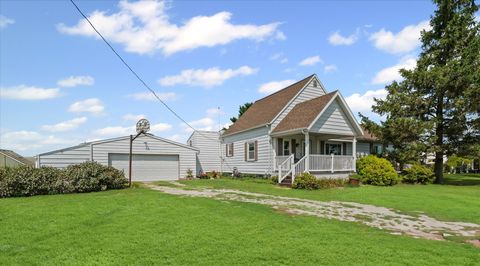 Tiny photo for 3345 County Road 400 E Road, Fisher, IL 61843 (MLS # 12434160)