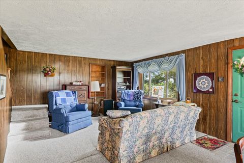 Tiny photo for 3345 County Road 400 E Road, Fisher, IL 61843 (MLS # 12434160)