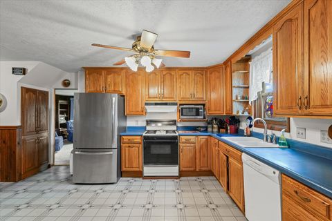 Tiny photo for 3345 County Road 400 E Road, Fisher, IL 61843 (MLS # 12434160)