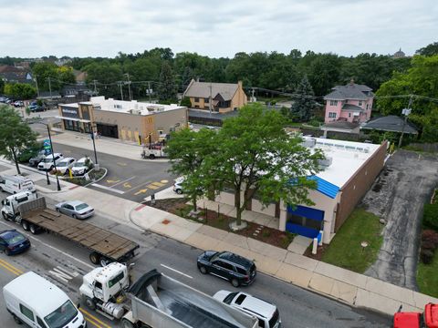 120 N La Grange Road La Grange IL 60525