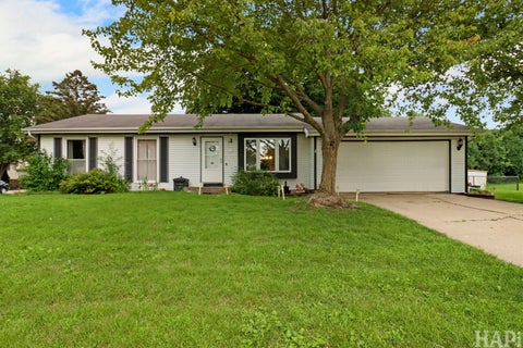Photo of 214 Augusta Drive, McHenry, IL 60050 (MLS # 12787133)
