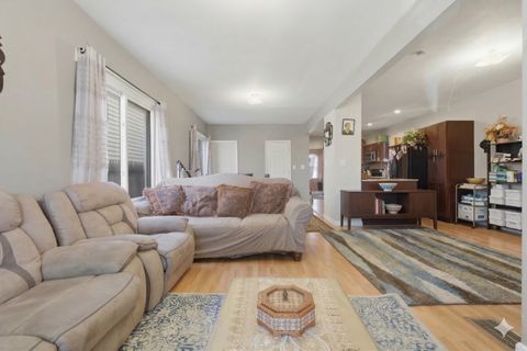 Tiny photo for Chicago, IL 60634 (MLS # 12631941)