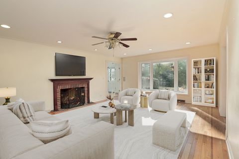 Tiny photo for 3815 Bordeaux Avenue, Northbrook, IL 60062 (MLS # 12499375)