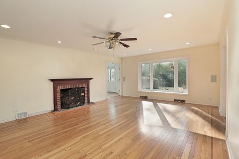 Tiny photo for 3815 Bordeaux Avenue, Northbrook, IL 60062 (MLS # 12499375)