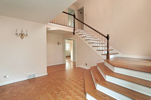 Tiny photo for 3815 Bordeaux Avenue, Northbrook, IL 60062 (MLS # 12499375)