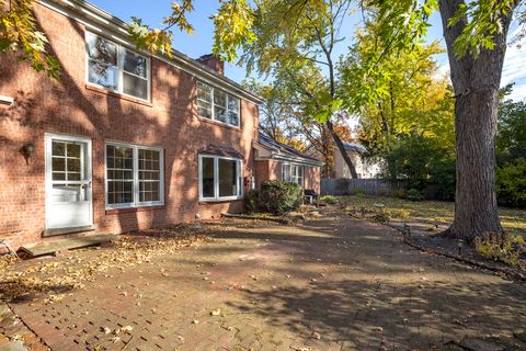 Tiny photo for 3815 Bordeaux Avenue, Northbrook, IL 60062 (MLS # 12499375)
