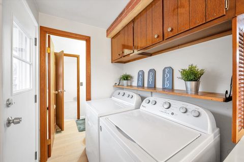 Tiny photo for 1828 Cannon Court, Schaumburg, IL 60193 (MLS # 12541760)